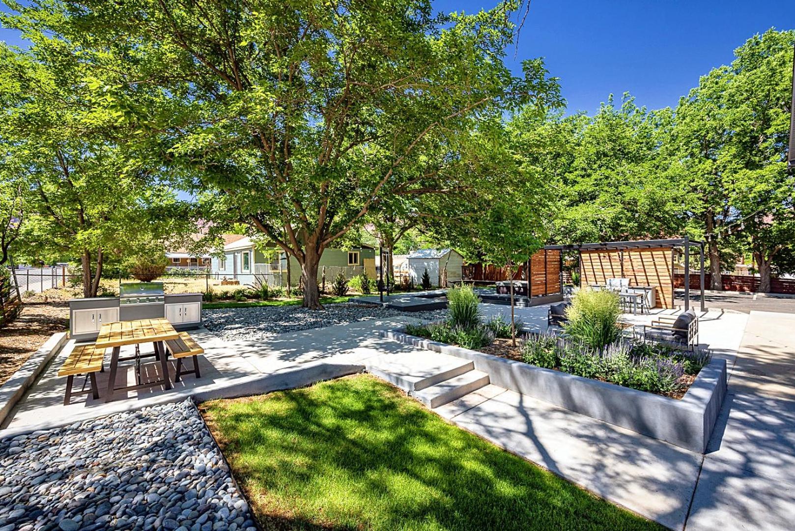 Near Downtown Stylish 2Br With Amazing Patio - 3 Villa Moab Bagian luar foto